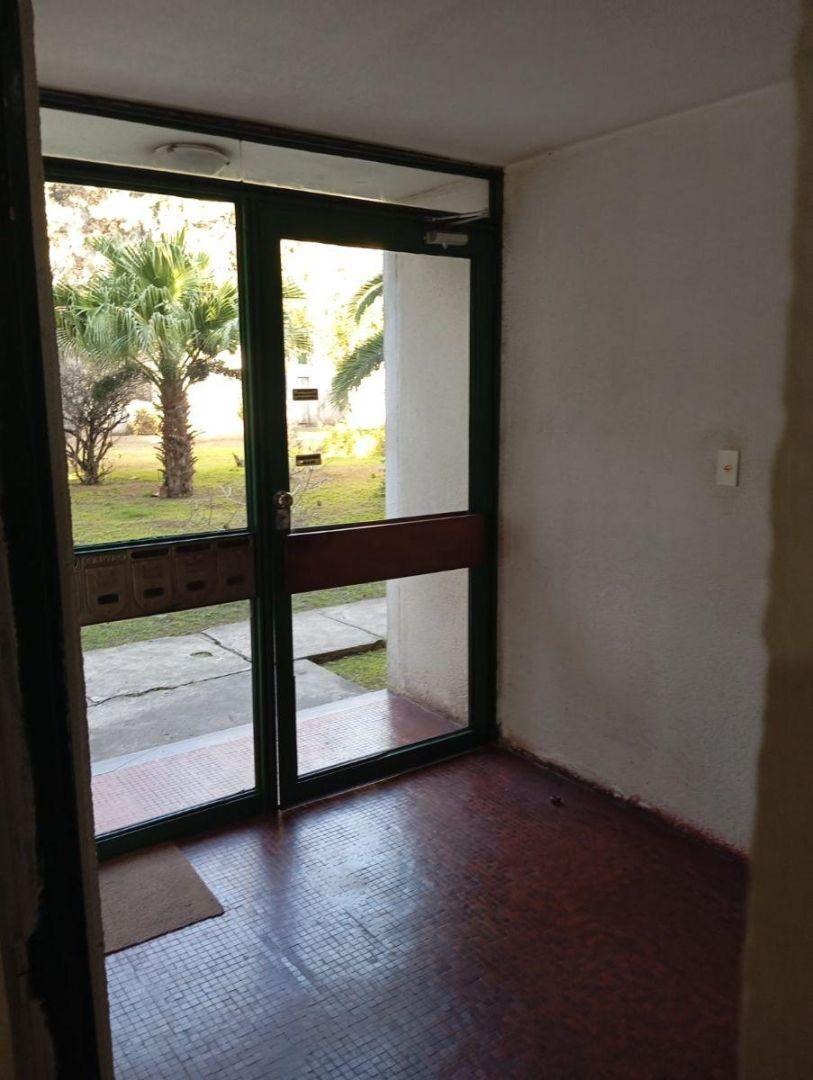 Foto de VENTA DEPTO 3 AMB PB APTO CREDITO, imagen 2