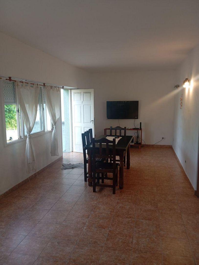 Foto de PH de 70 m² con 2 dormitorios en alquiler en Haedo, imagen 3