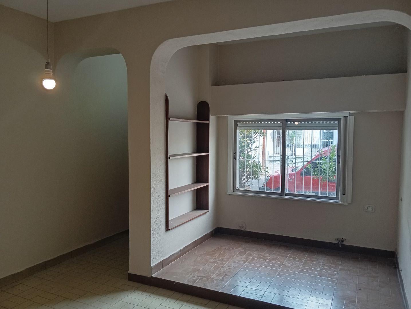 Foto de Alquiler casa en Haedo, imagen 2