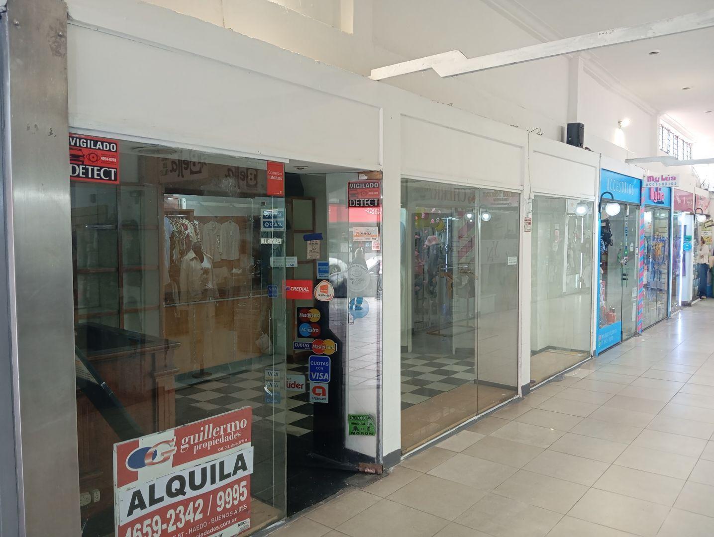 Foto de Local . | Avenida Rivadavia al 16200, imagen 5