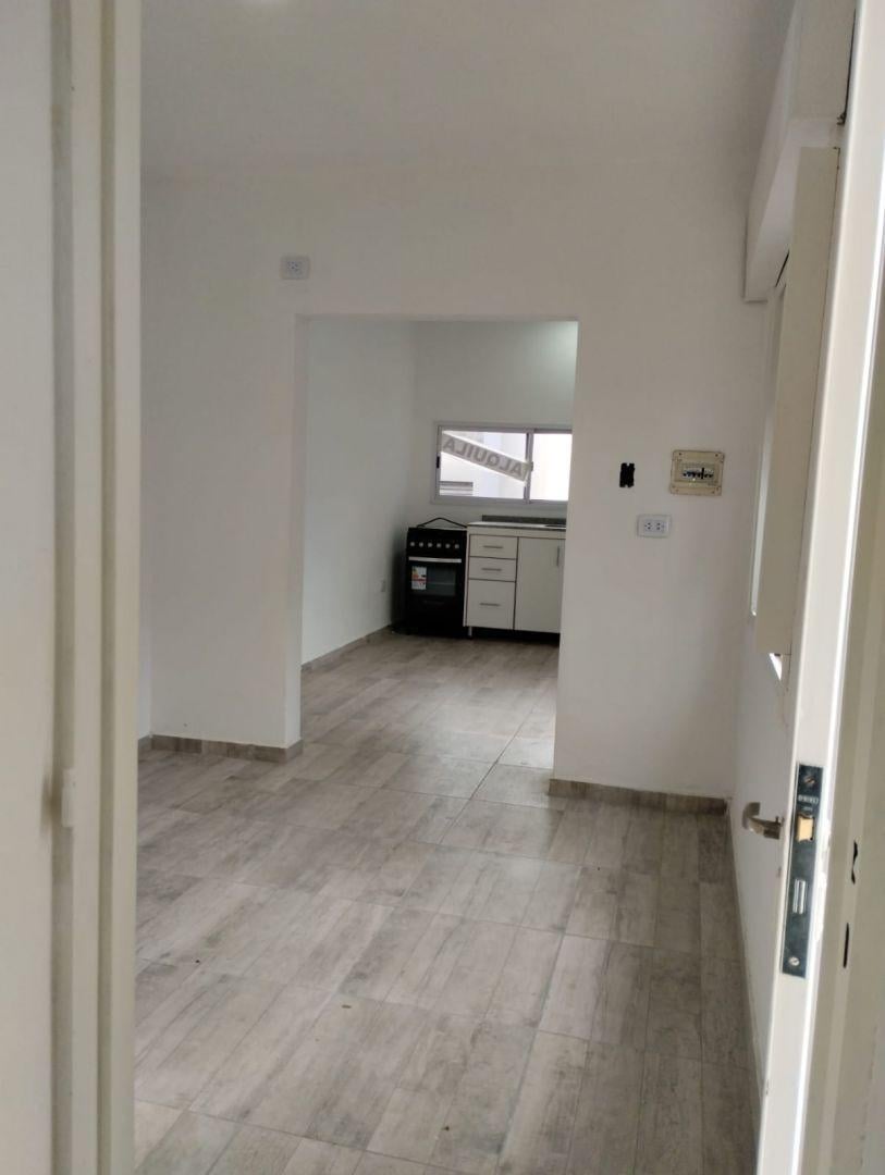 Foto de PH de 36 m² con 1 dormitorio en alquiler en Haedo, imagen 5