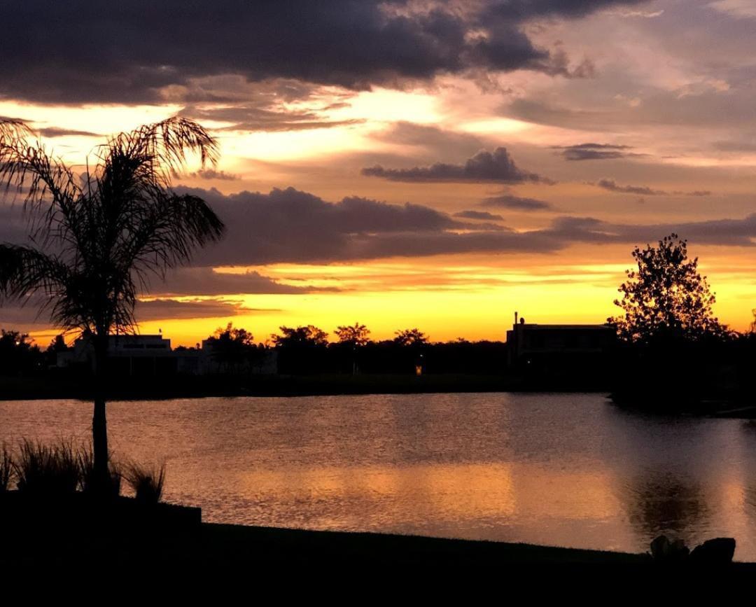 Foto de RBS. EN VENTA LOTE INTERNO CON VISTA A LAGUNA EN EL BARRIO E, imagen 2