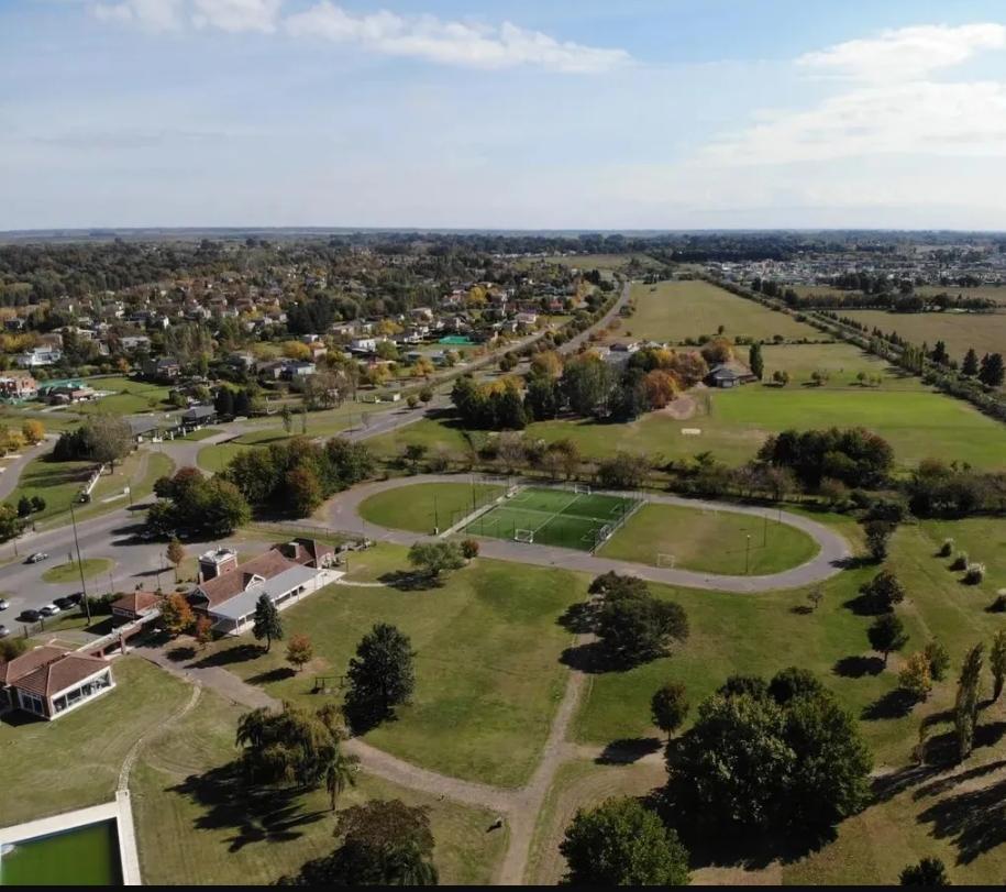 Foto de RBS. VENTA DE LOTE EN BARRIO SANTA ELENA, PILAR DEL ESTE, imagen 2