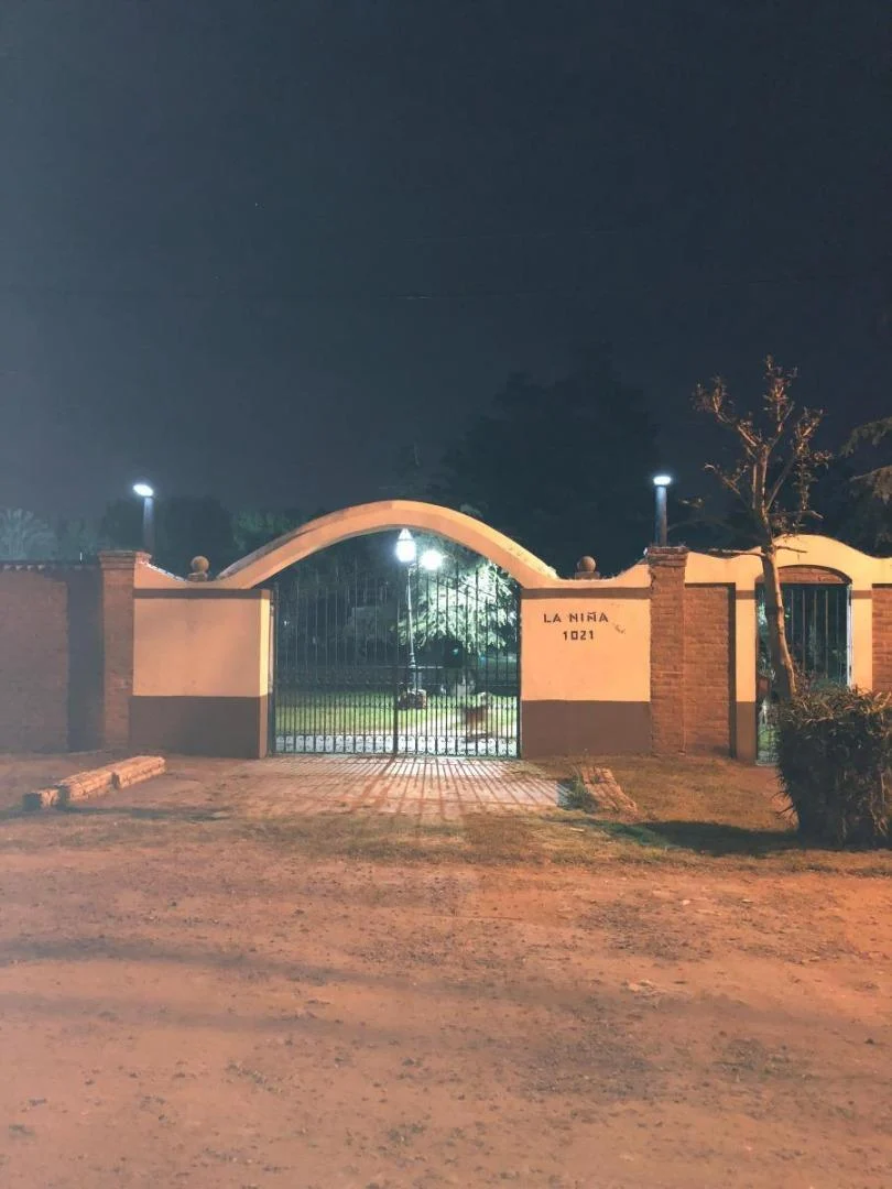 Gran casa quinta con pileta en San Miguel
