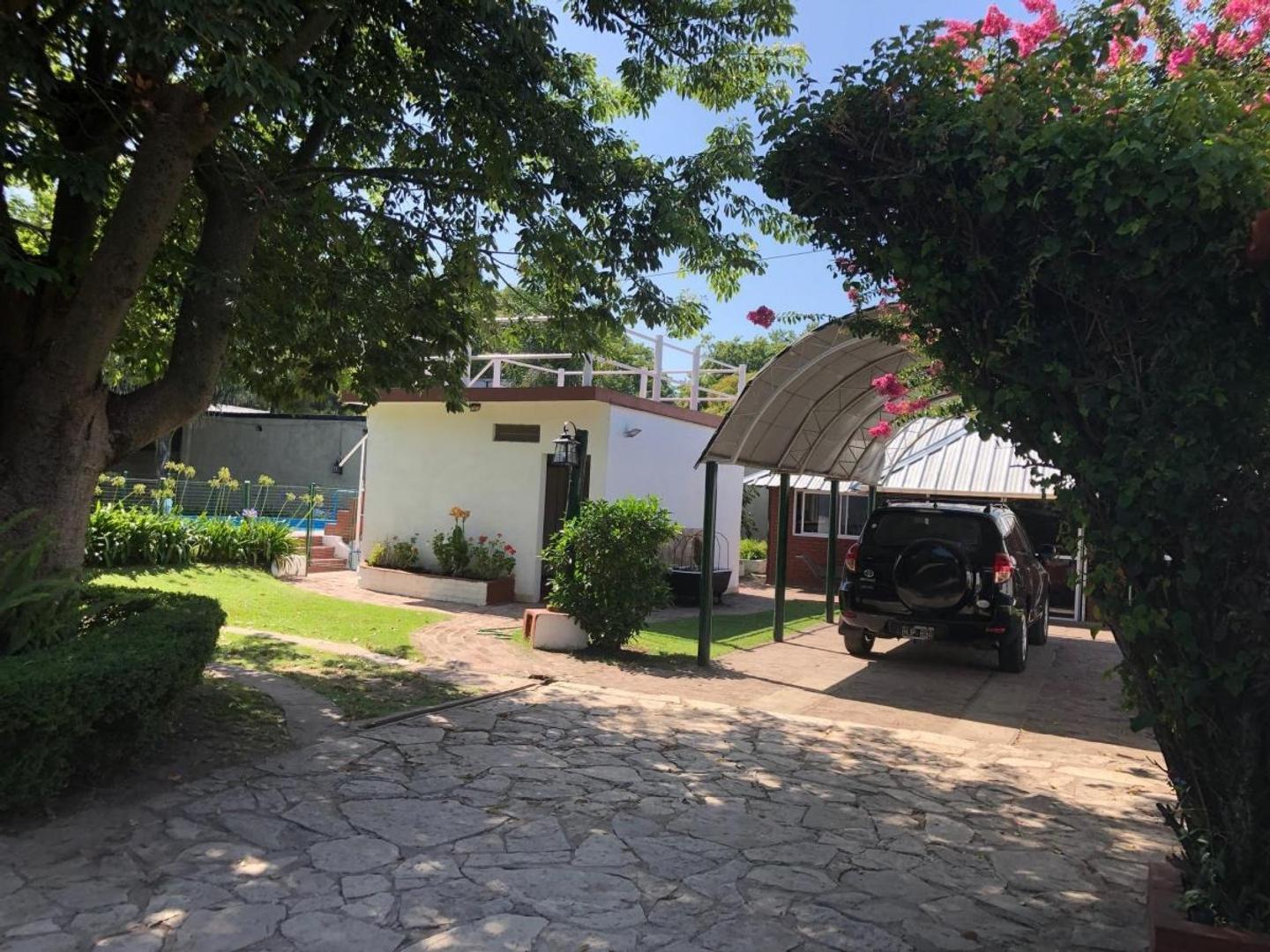 Foto de Gran casa quinta con pileta en San Miguel, imagen 5