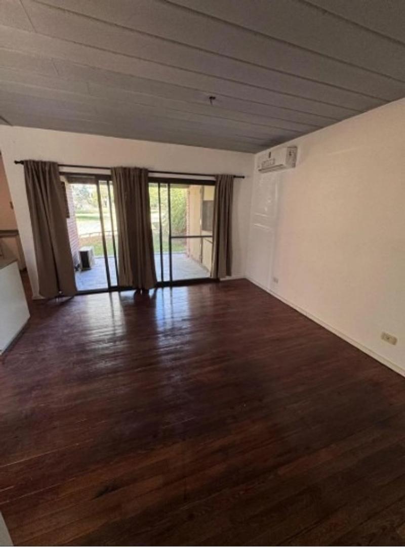 Foto de ORR. Venta de departamento con cochera. Apta credito, imagen 3