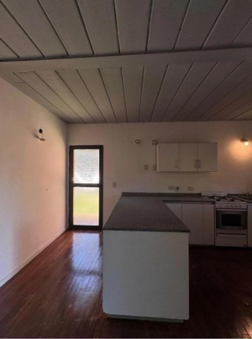 Foto de ORR. Venta de departamento con cochera. Apta credito, imagen 4