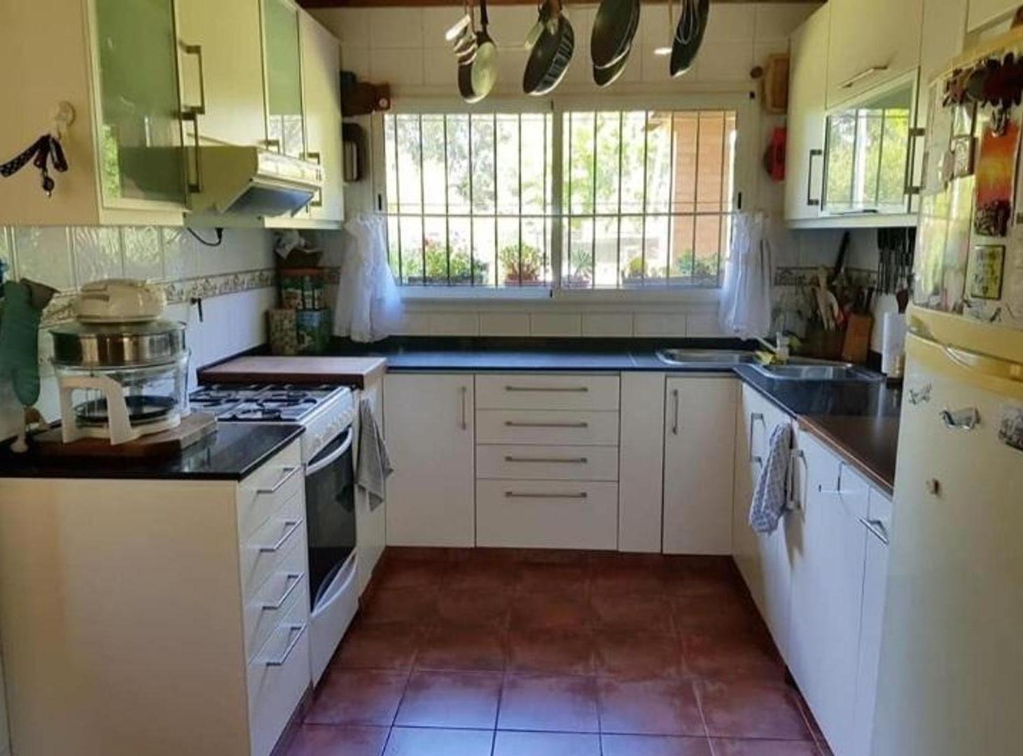 Foto de Mgm. Excelente casa quinta en Venta Loma Verde, imagen 3