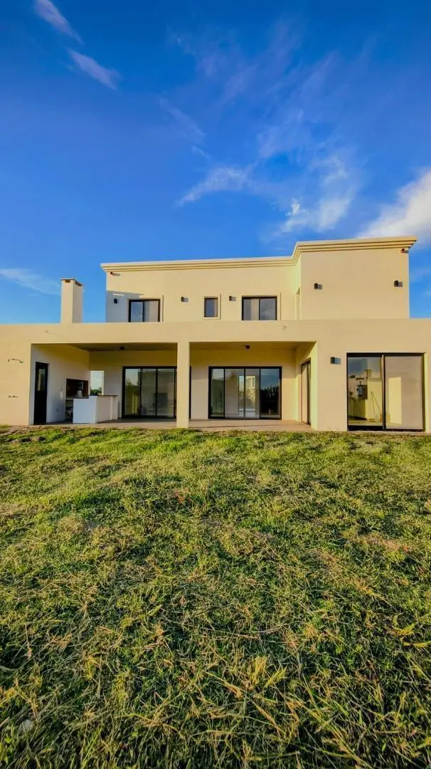 Casa en Naudir lote interno 2