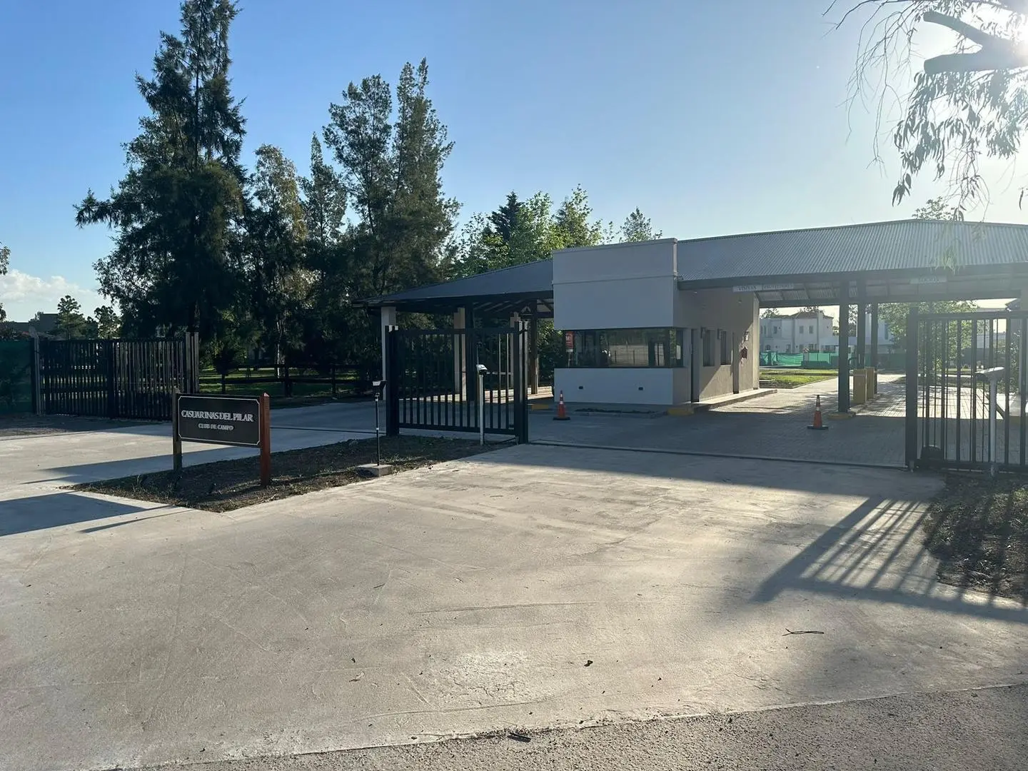 MMC. Lote en venta barrio Casuarinas del Pilar 3