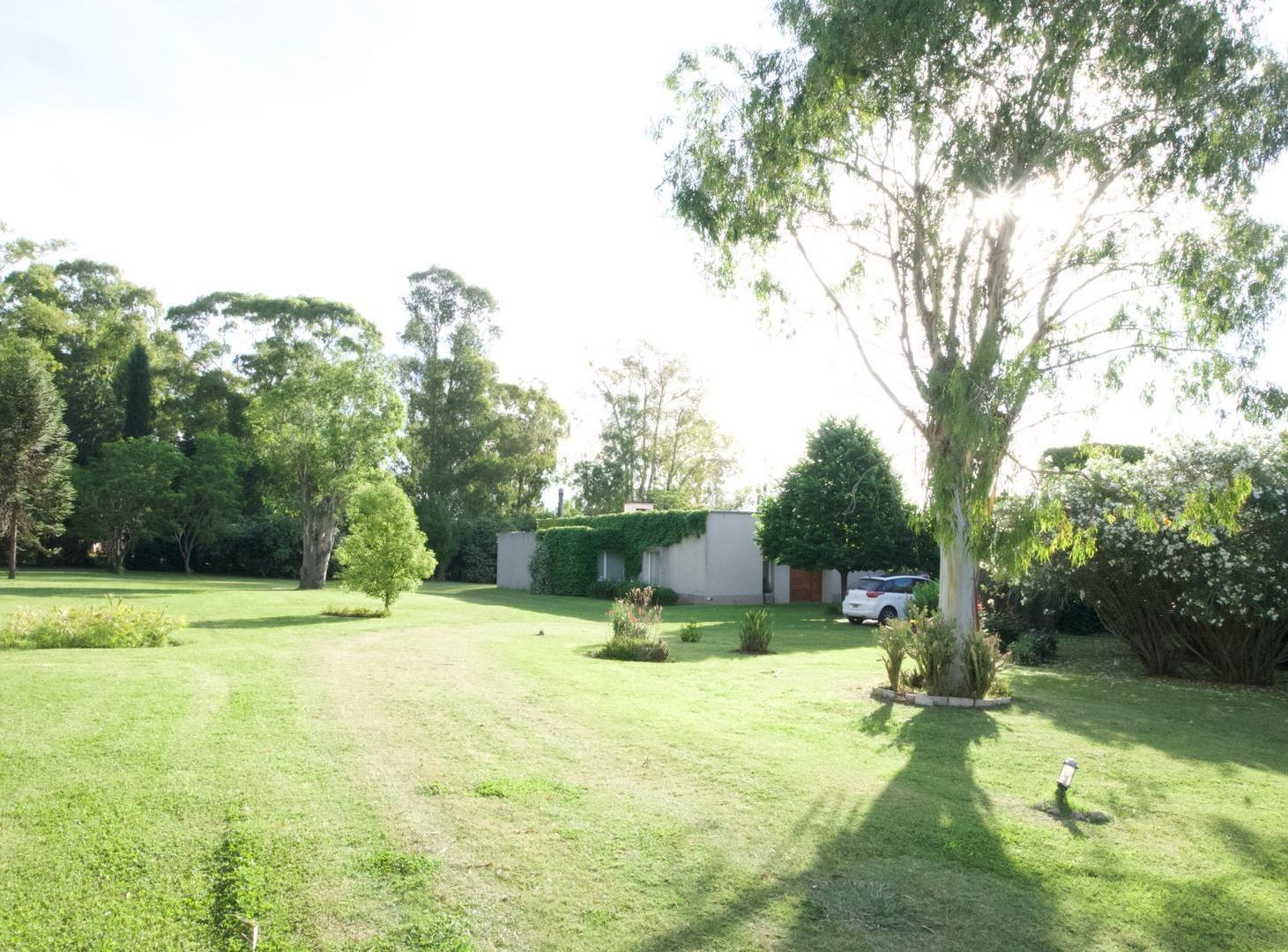 Foto de Excelente Casa en Venta en Barrio Quebradas,Baradero., imagen 1