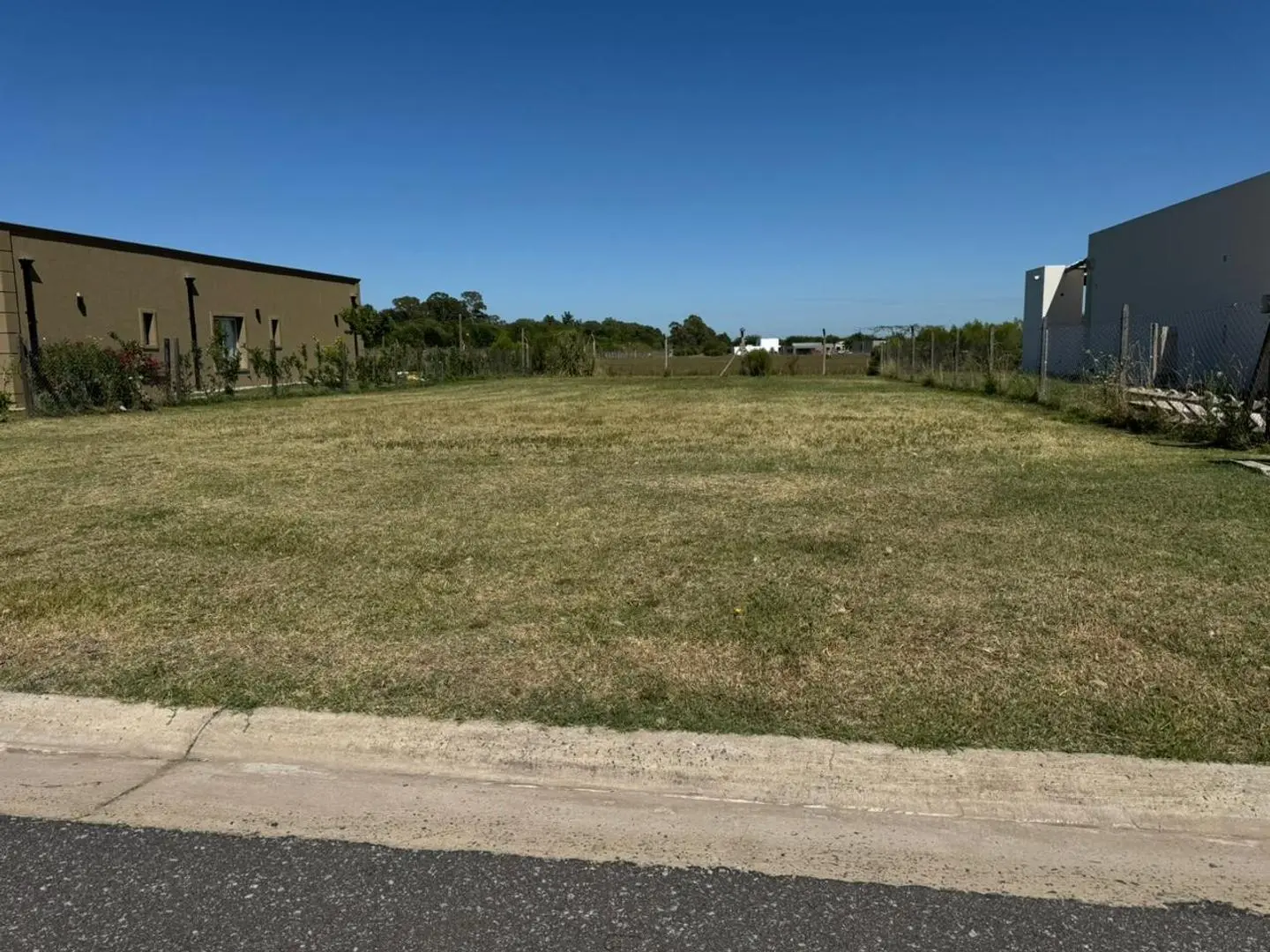 ADG. Oportunidad! Lote en San Sebastián Área 13 4