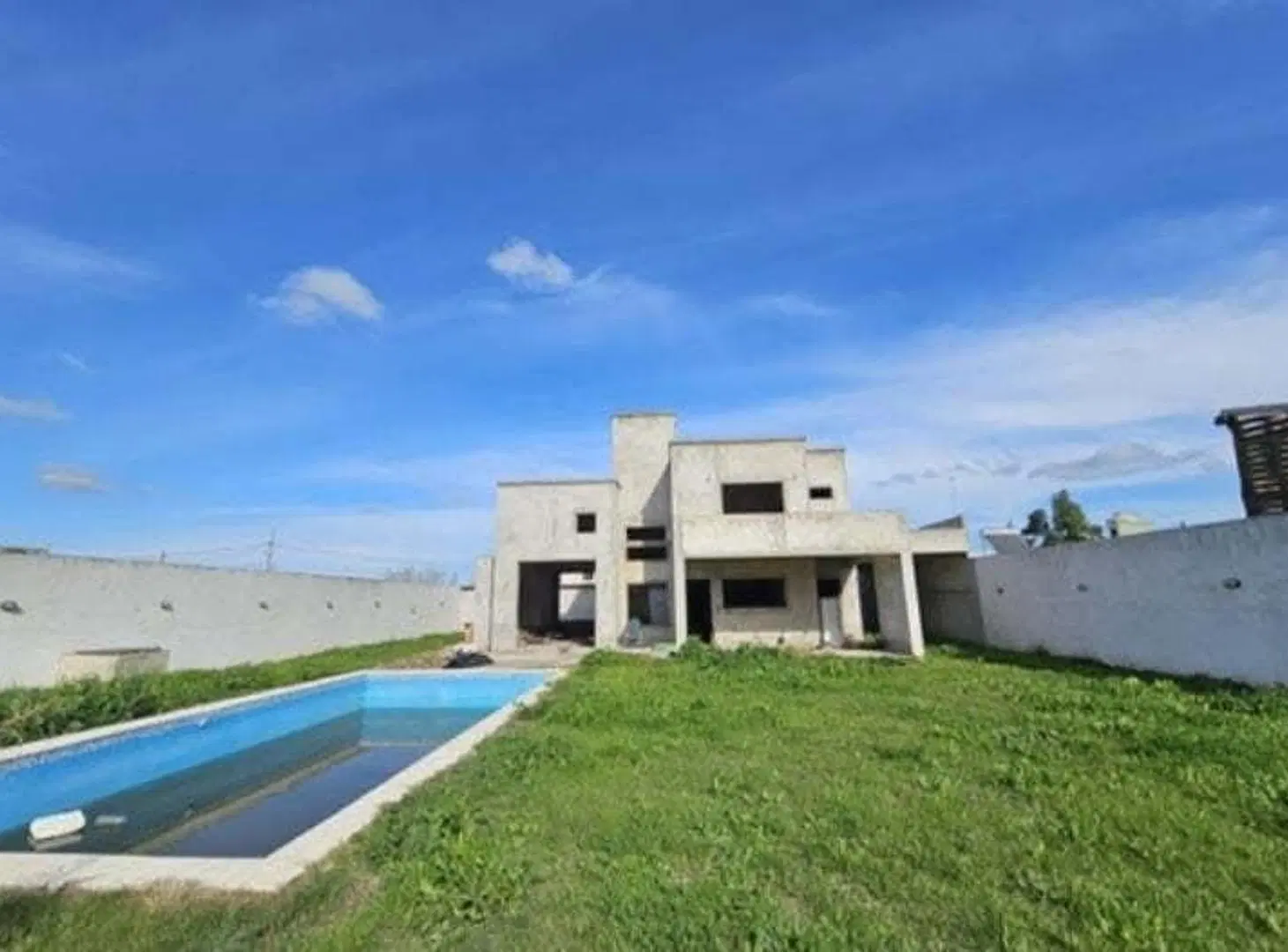 Mgm. Oportunidad! Casa a terminar en Escobar! 2