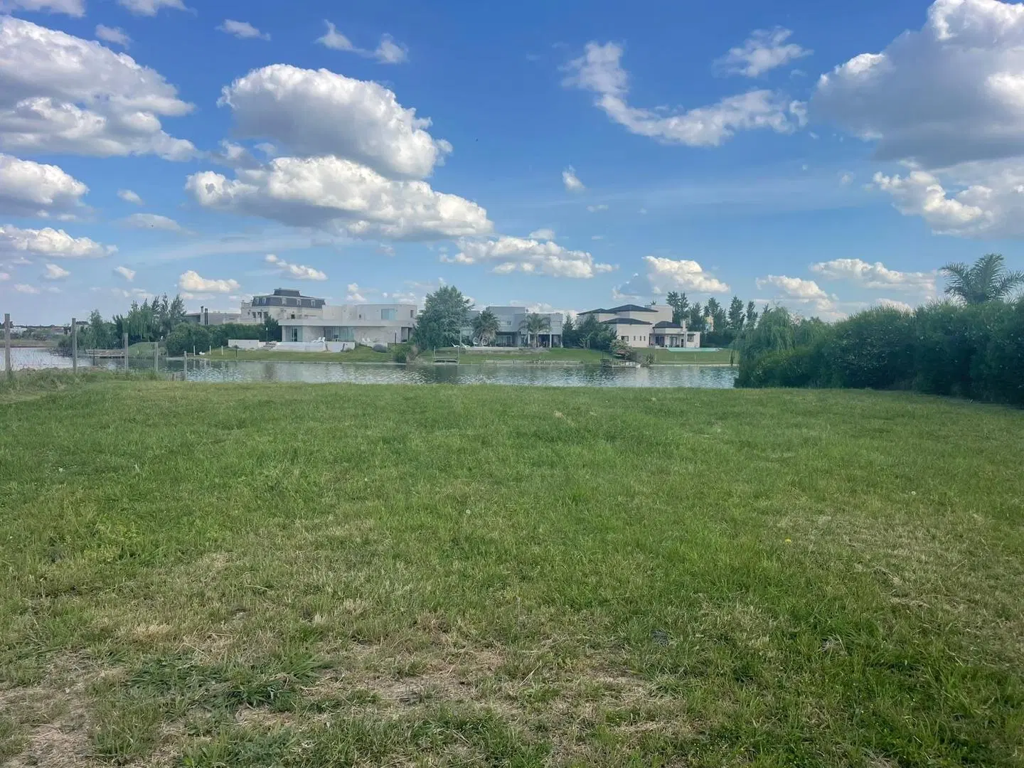NVR.VENTA LOTE SAN SEBASTIAN AREA  5  A LA LAGUNA 4