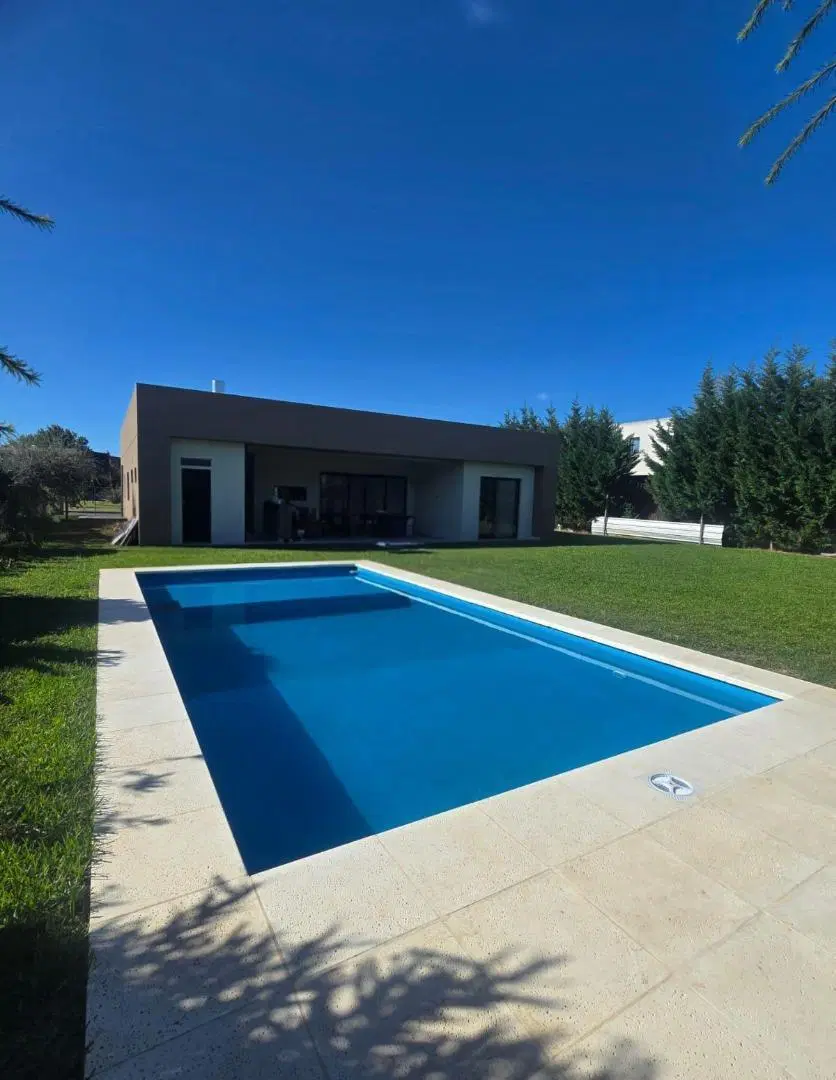 MGM. Hermosa Casa Venta en Haras Santa María Escobar 2