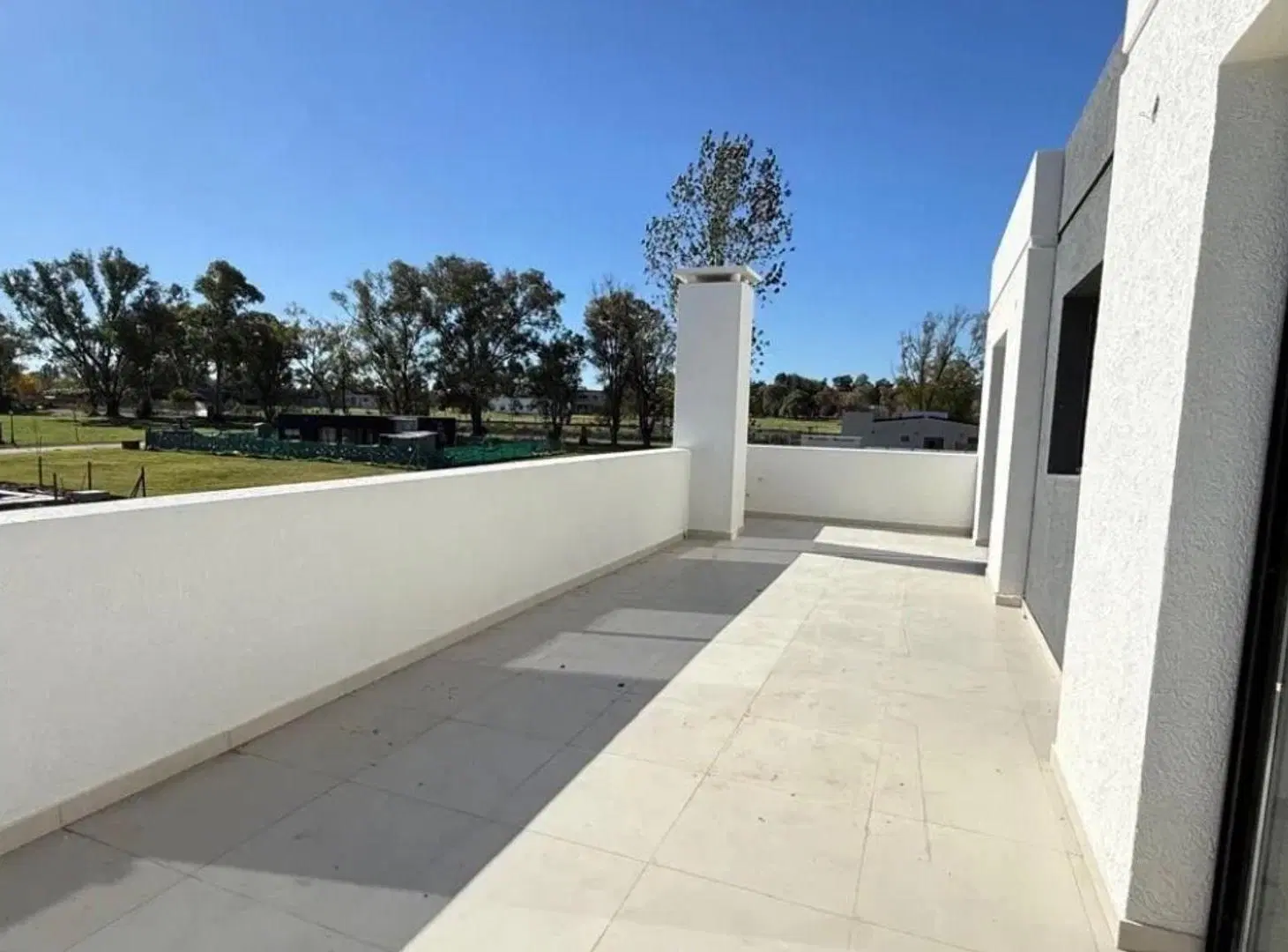 Gs Casa Venta con Pileta Barrio Santa Sofía 3