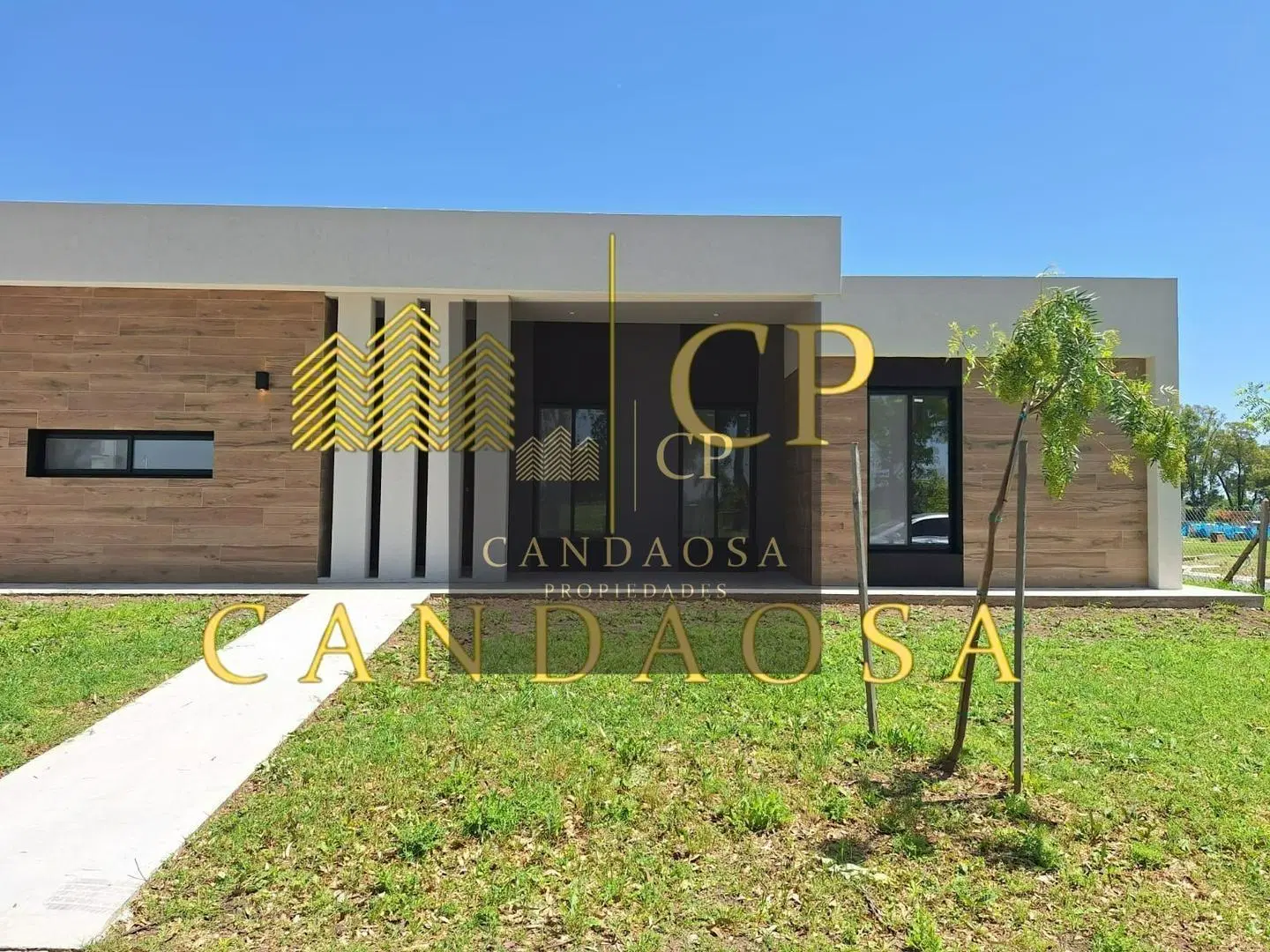 NEV.casa en venta 3 dormitorios Santa Sofía Pilar del Este 2