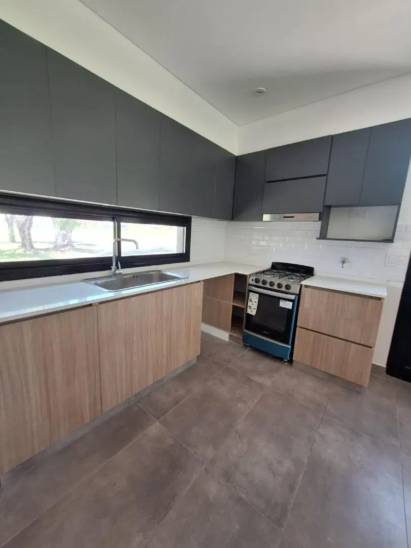 NEV.casa en venta 3 dormitorios Santa Sofía Pilar del Este 5