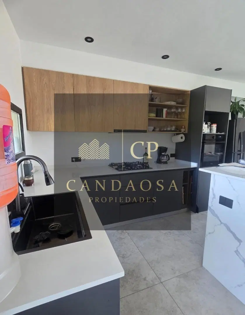MGM. Hermosa Casa Venta en Haras Santa María Escobar 2