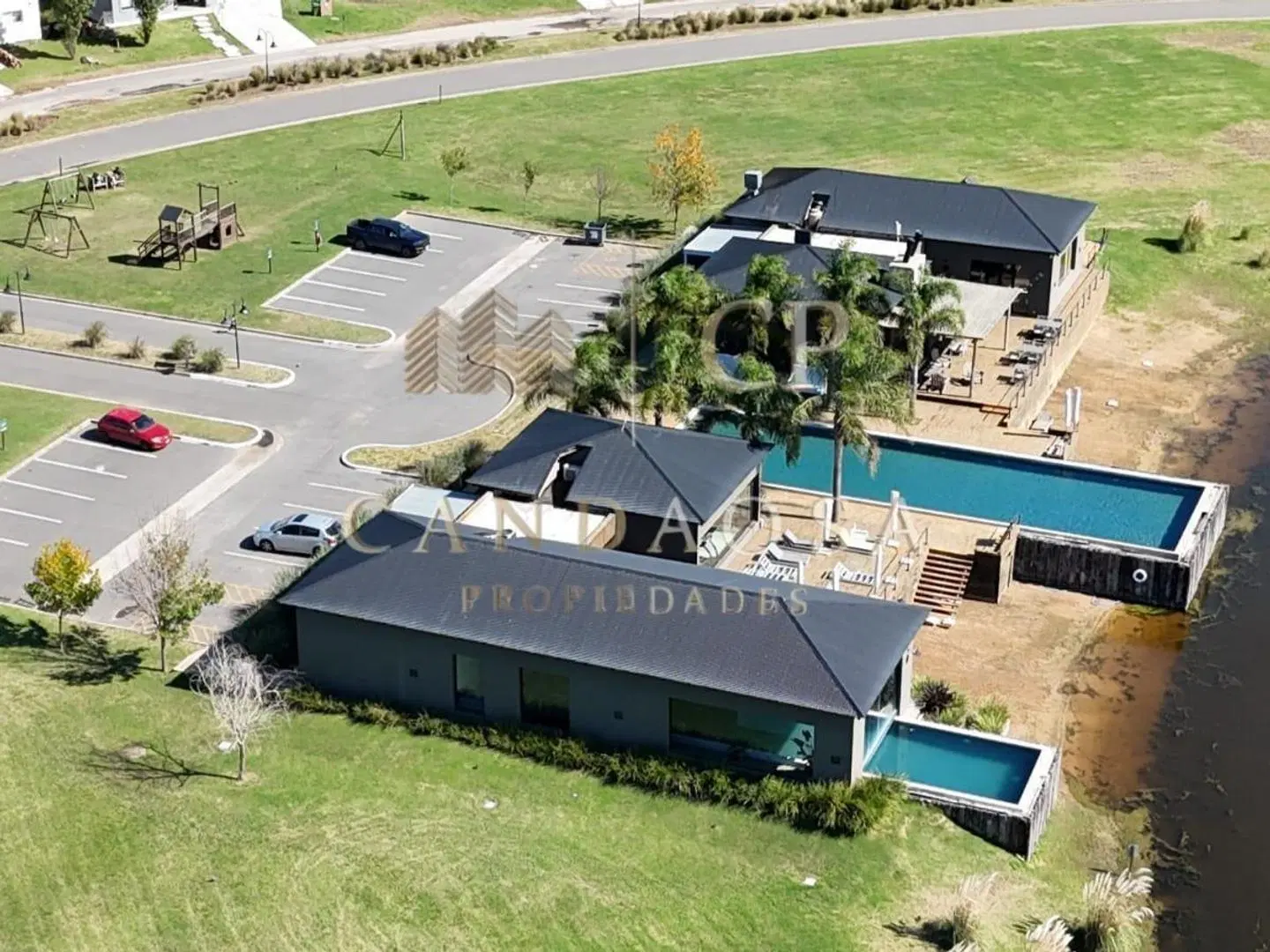 RBS. HERMOSO LOTE CENTRAL, EN NAUDIR, ESCOBAR. 1