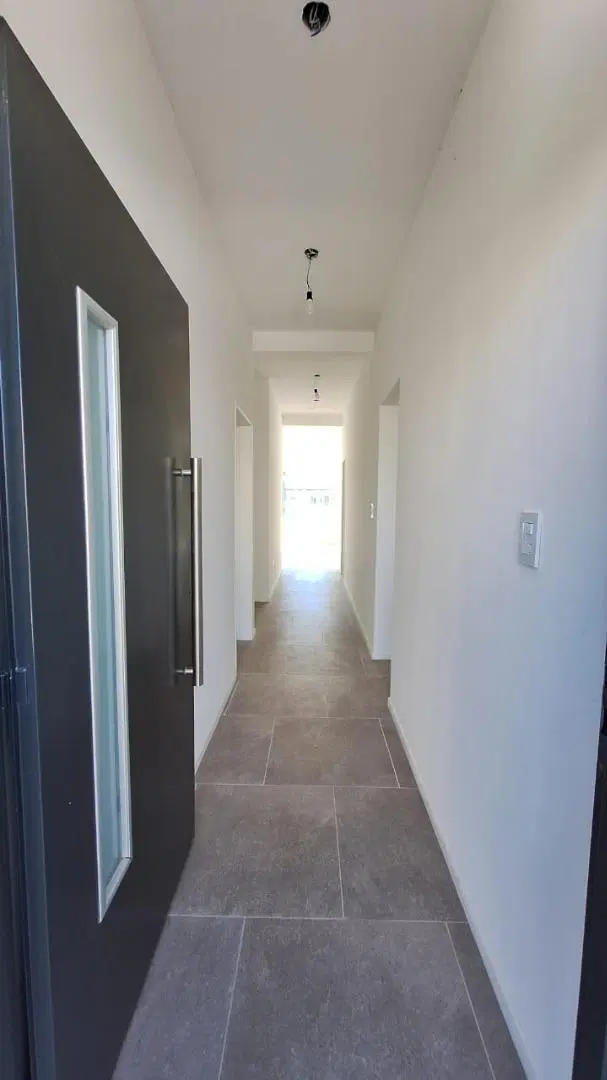 RBS. HERMOSA CASA EN SAN PABLO, DERQUI, PILAR 3