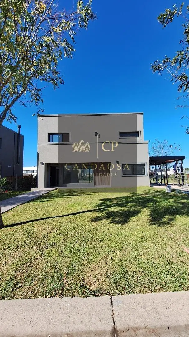 ALQUILER DE CASA EN BARRIO SAN PABLO 2