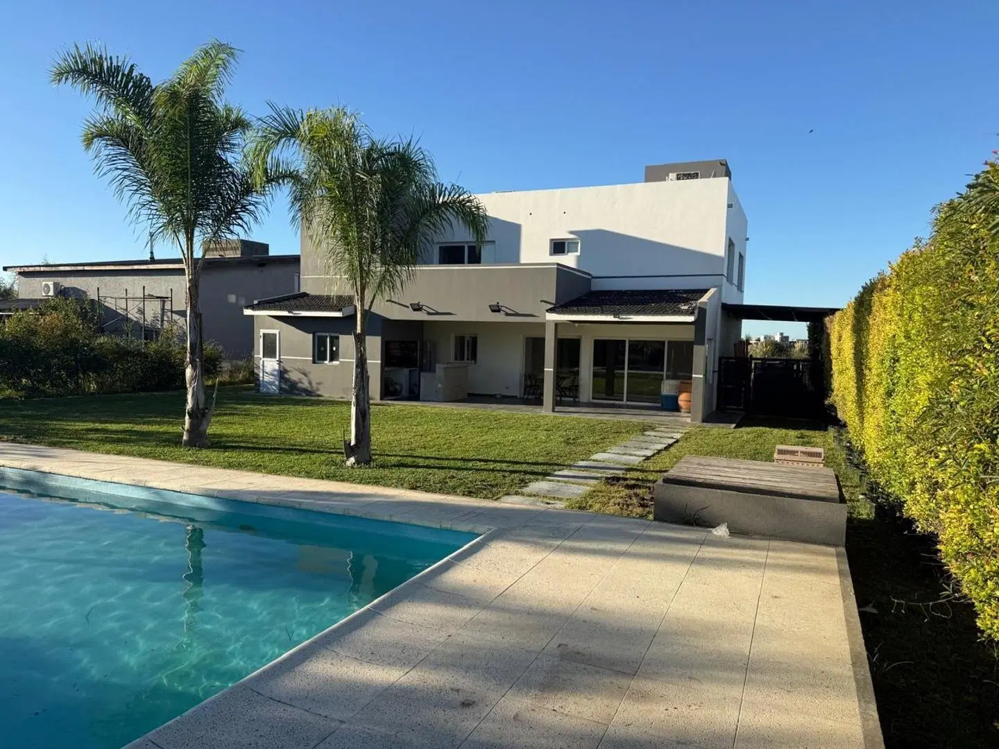 NVR.VENTA DE CASA AREA 6  EN SAN SEBASTIAN PILAR 4