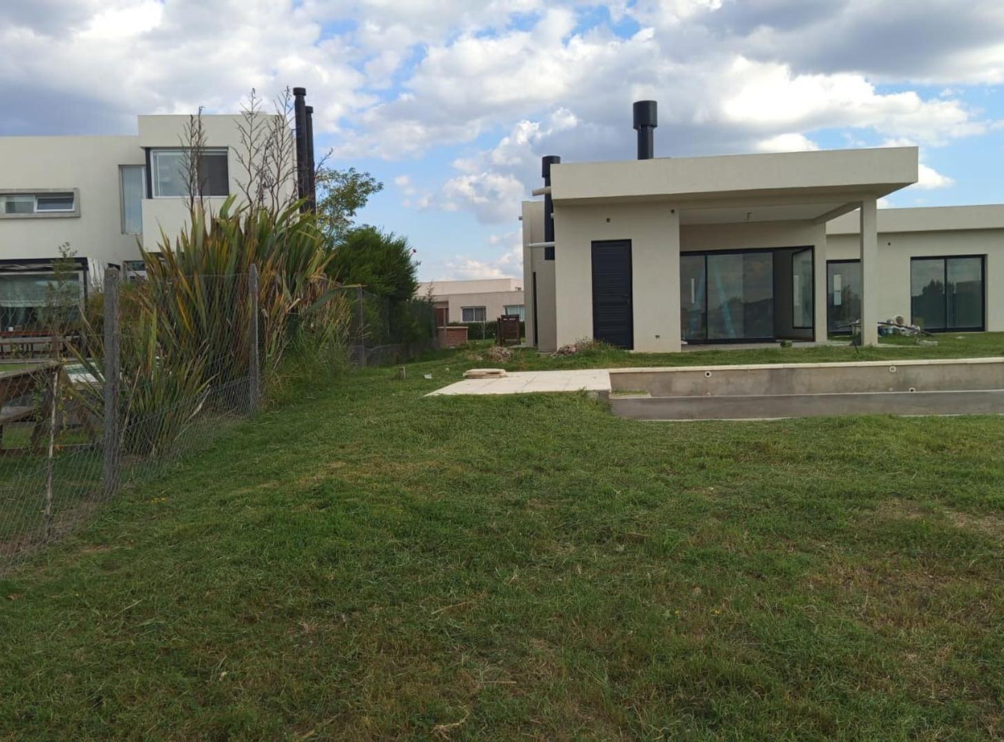 NVR OPORTUNIDAD CASA EN VENTA SAN SEBASTIAN