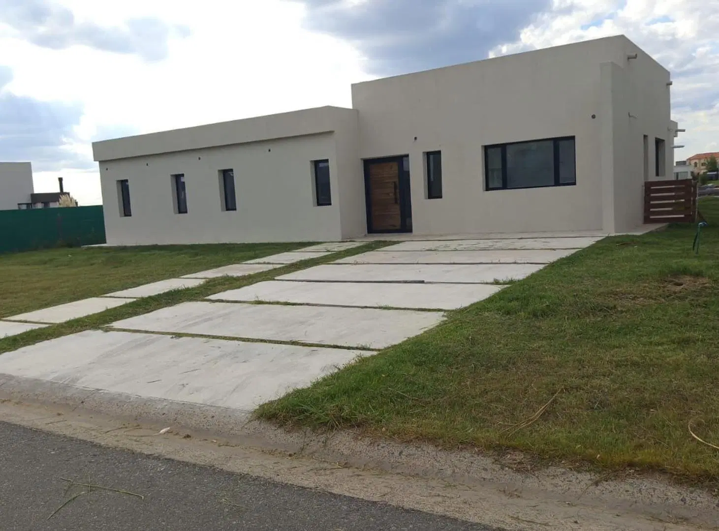 NVR OPORTUNIDAD CASA EN VENTA SAN SEBASTIAN 3