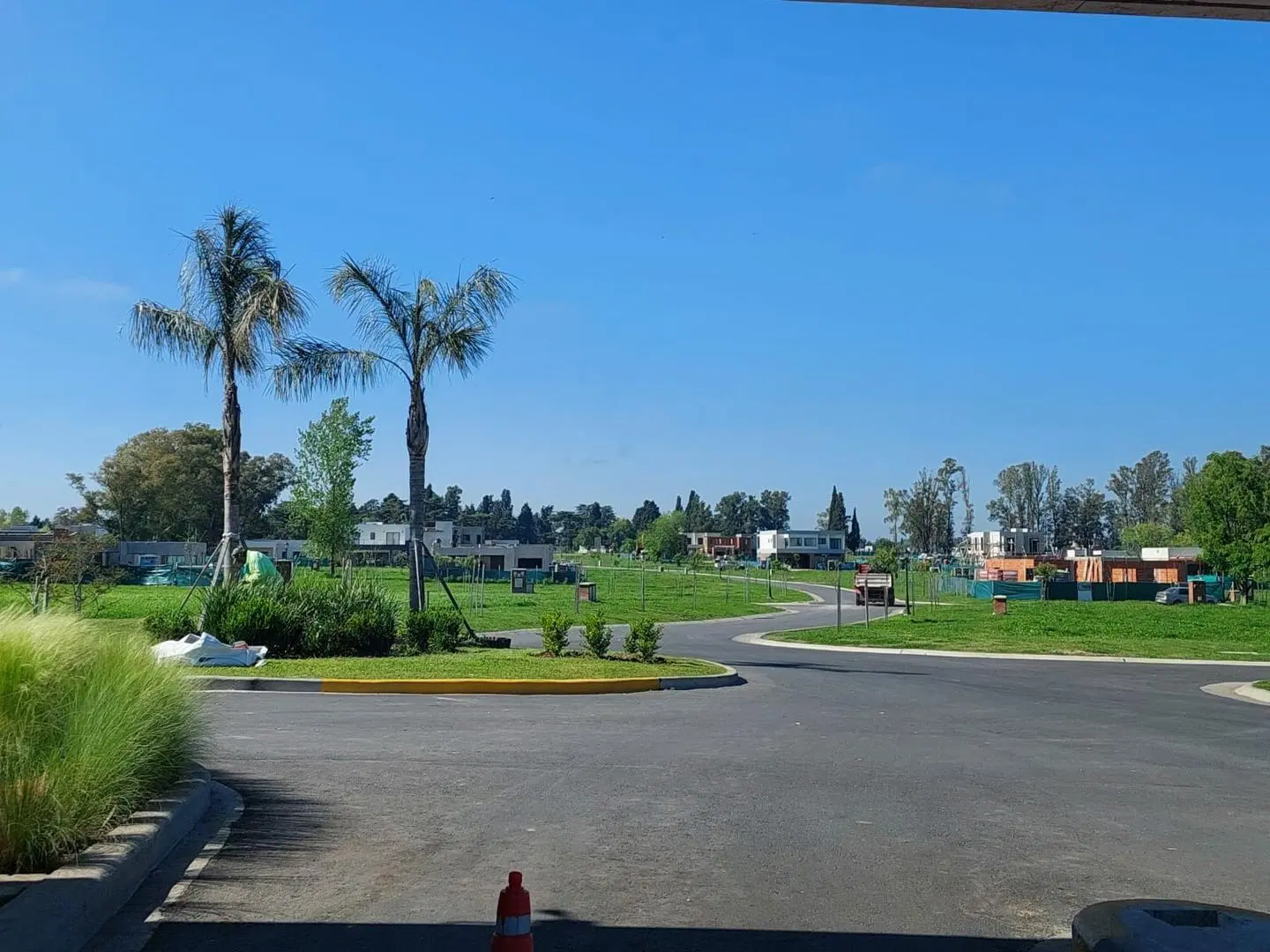 NEV. Venta de Lote interno en Santa Sofia - Pilar del Este 4