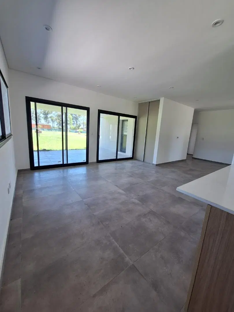 NEV.casa en venta 3 dormitorios Santa Sofía Pilar del Este 4