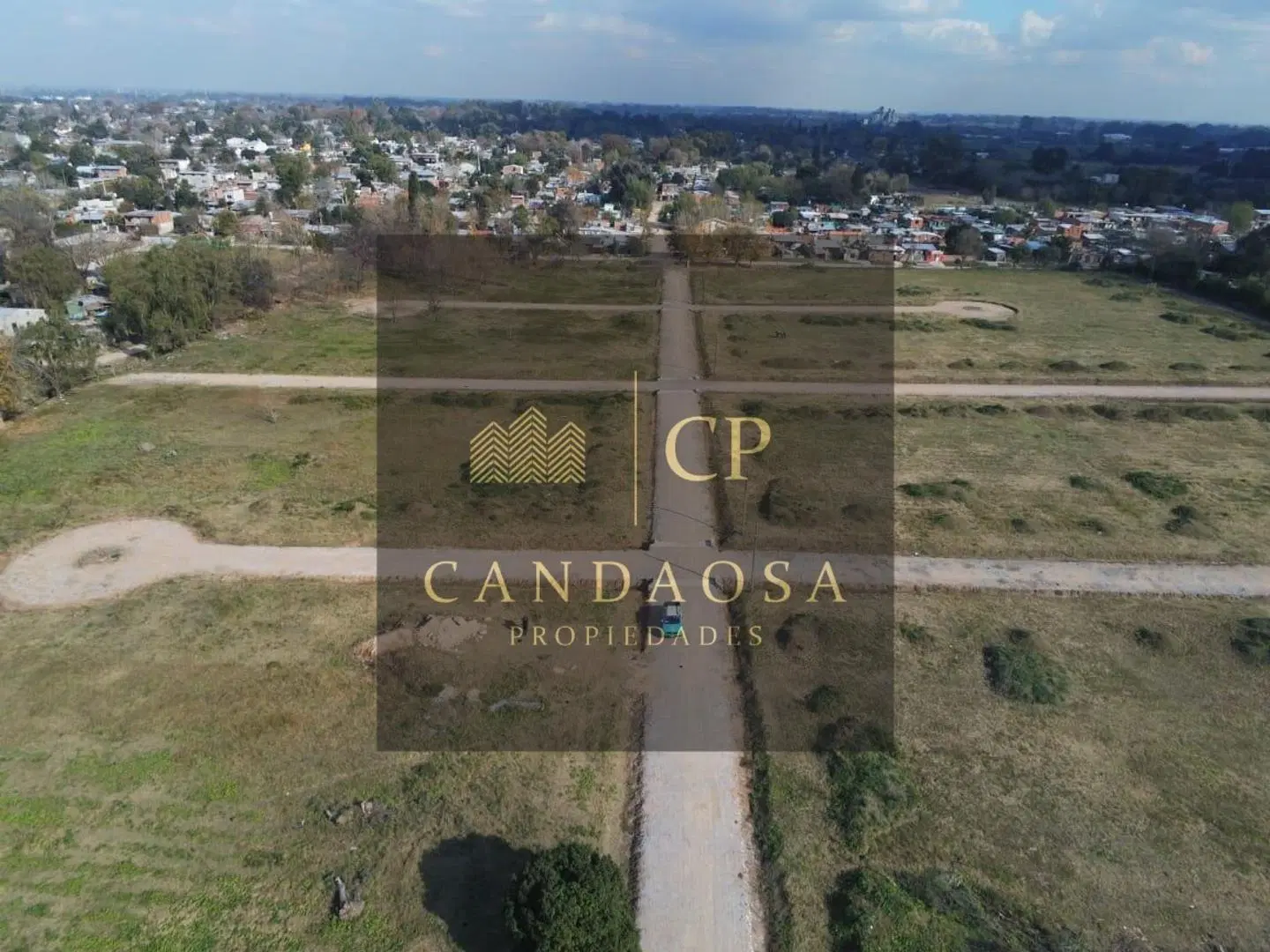 GLM.Lote en barrio semicerrado Las Lomadas 5
