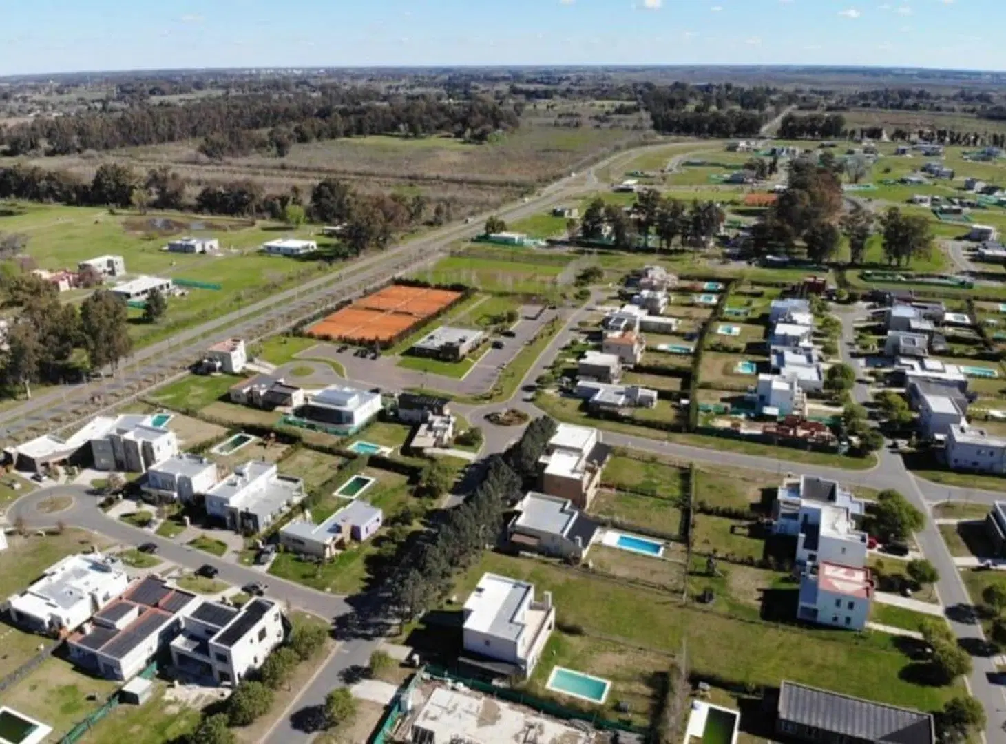 GLM. Venta de lote interno en Santa Sofia 4