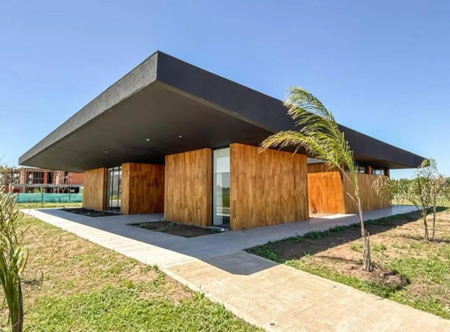 Espectacular Lote en venta en Village Joven, Bella Vista. 5