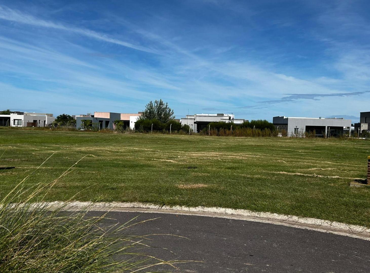 RBS. HERMOSO LOTE EN AREA 8, SAN SEBASTIAN