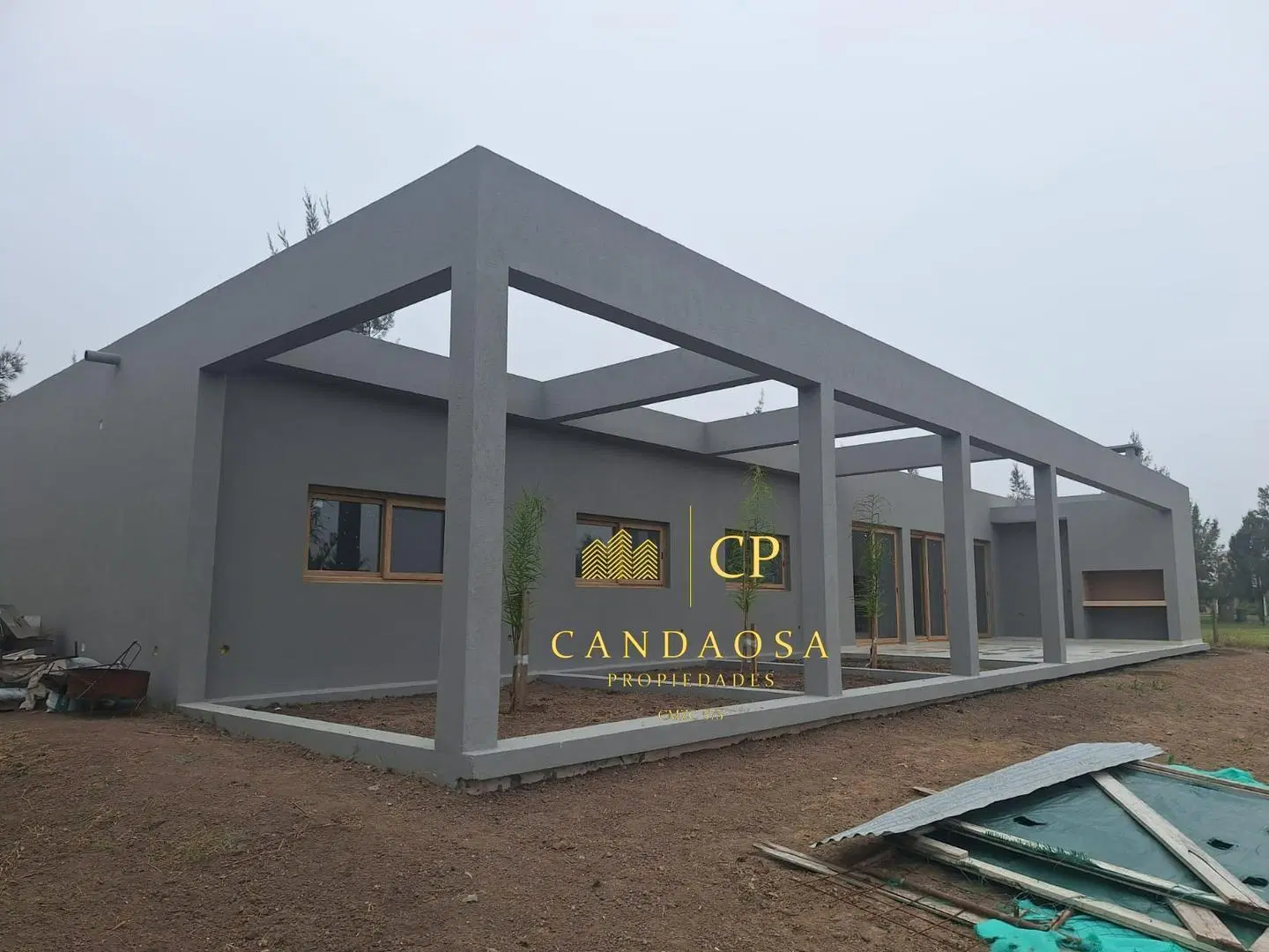 NEV. Casa en venta 5 ambientes en El Naudir a la laguna 5