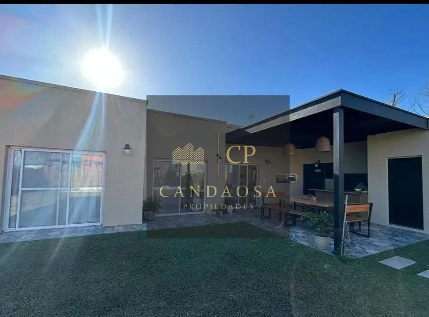 CASA EN VENTA EN SANTA ISABEL II – INGENIERO MASCHWITZ 3