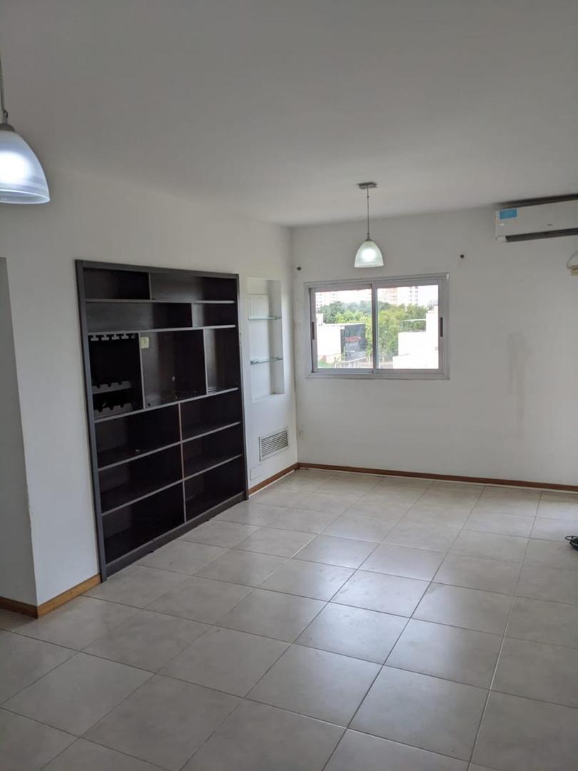 Foto de Adg. Excelente depto 2 ambientes con cochera en Muñiz, imagen 3