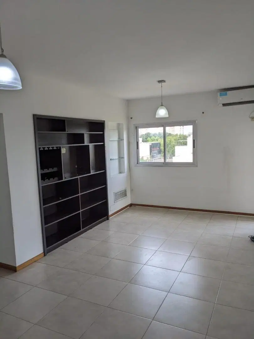 Adg. Excelente depto 2 ambientes con cochera en Muñiz 3