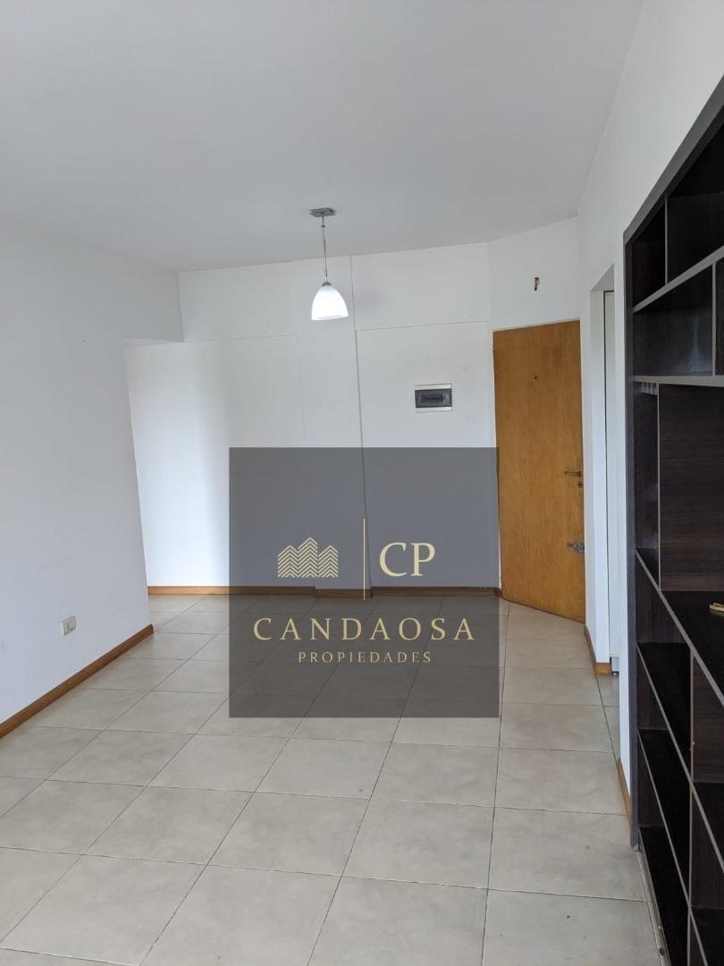 Adg. Excelente depto 2 ambientes con cochera en Muñiz