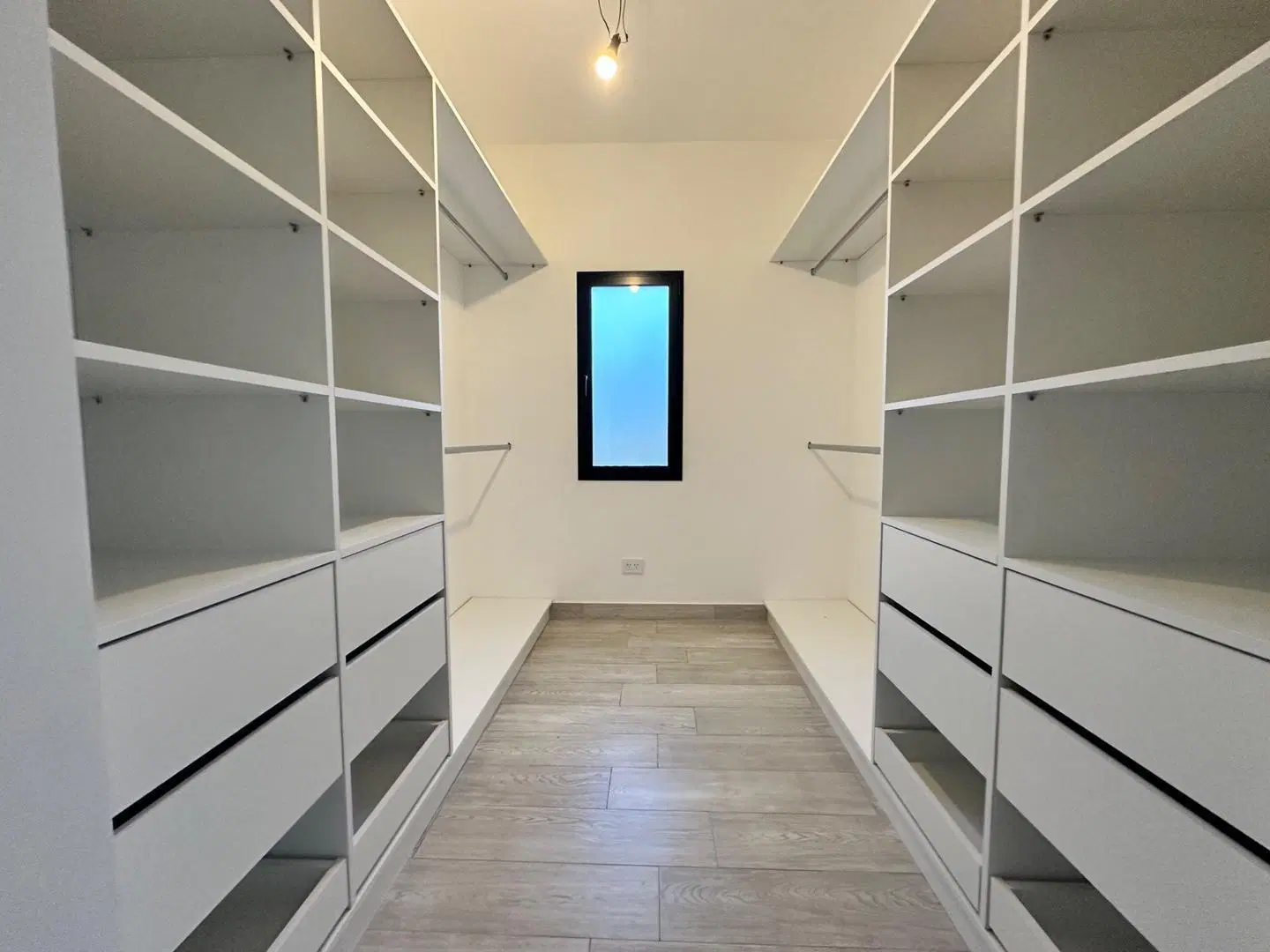 SG Casa venta Barrio Pilar del Este 4