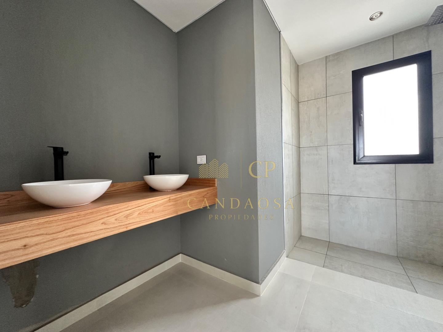 Foto de sg Casa Venta PREMIUM Barrio Santa Elena, imagen 3
