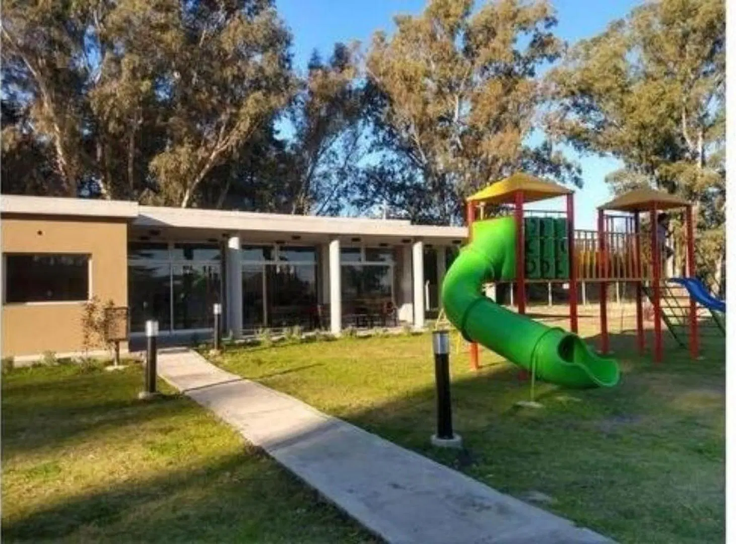 MLM. Lote a espacio verde en Santa Emilia, Pilar del Este 4
