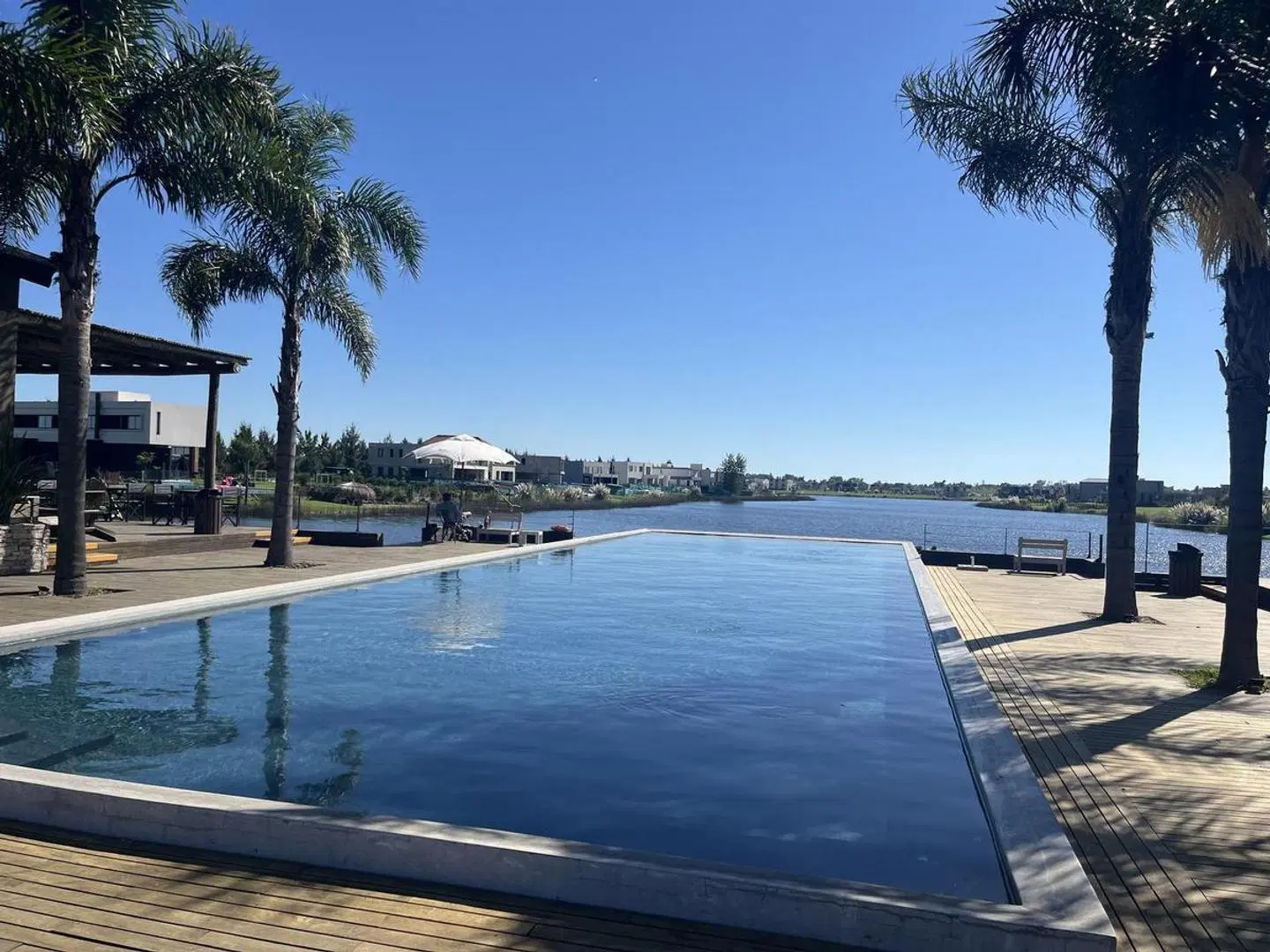 MLM. Increíble lote al río en Barrio El Naudir, Escobar 2