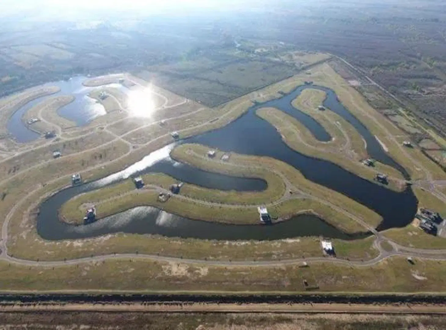 MLM. Increíble lote al río en Barrio El Naudir, Escobar 5