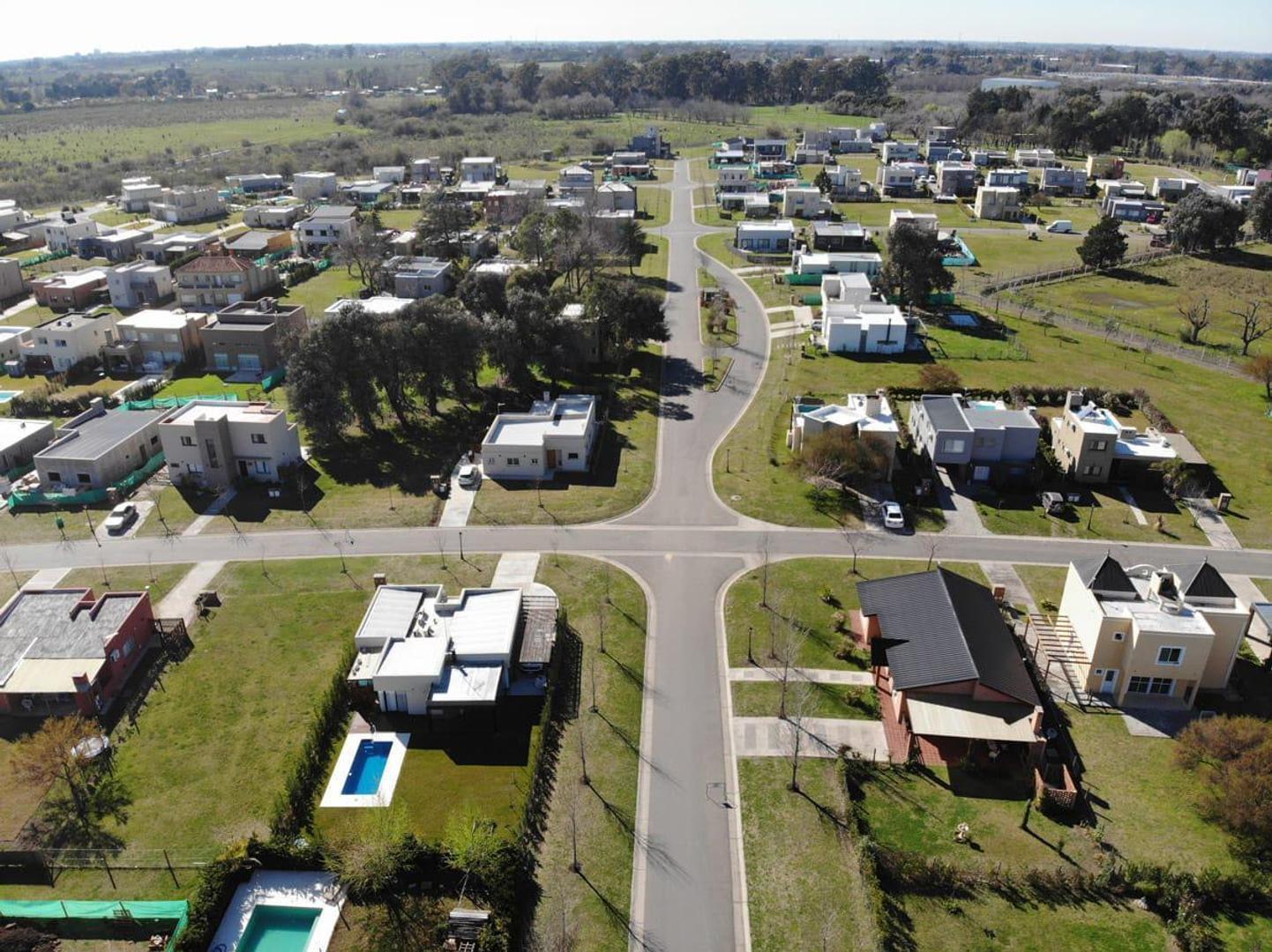 NEV. Santa Lucia lote en venta - Pilar del Este