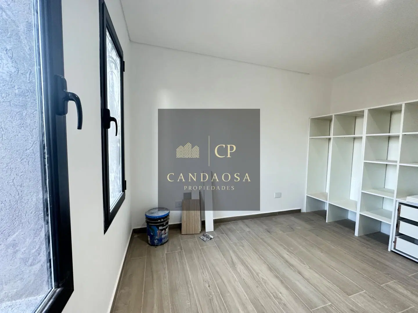 SG Casa con Pileta barrio Santa Sofía 4