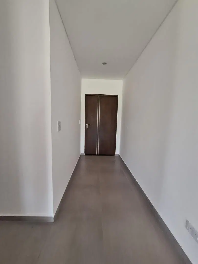 NEV. Casa interna 4 ambientes Santa Sofia - Pilar del este 4