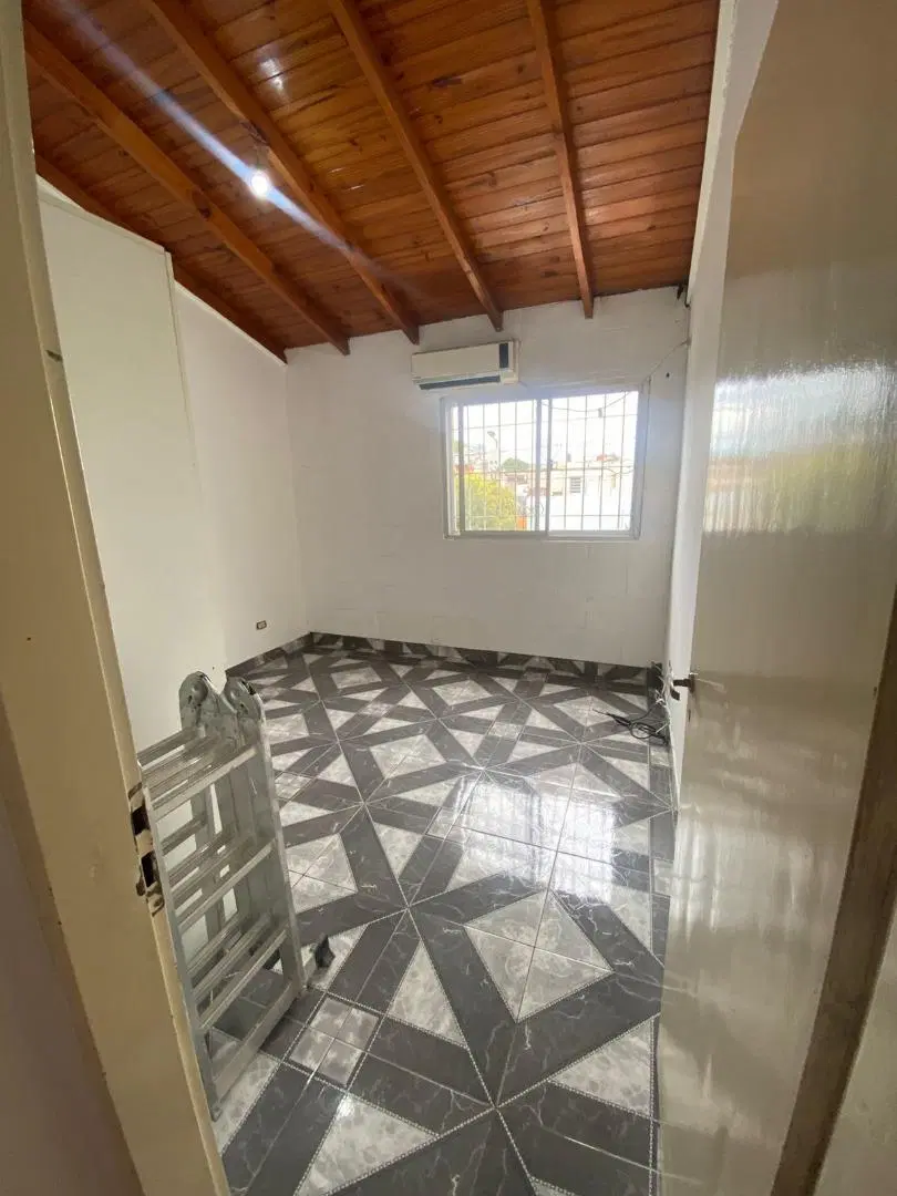 MLM. Hermoso duplex en San Miguel 3