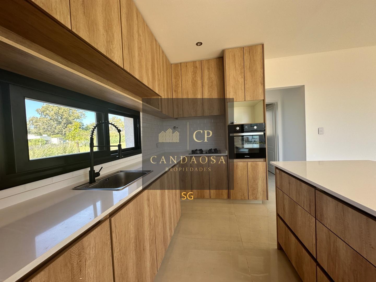 Foto de sg Casa Venta Estrenar PREMIUM Santa Sofia, imagen 3